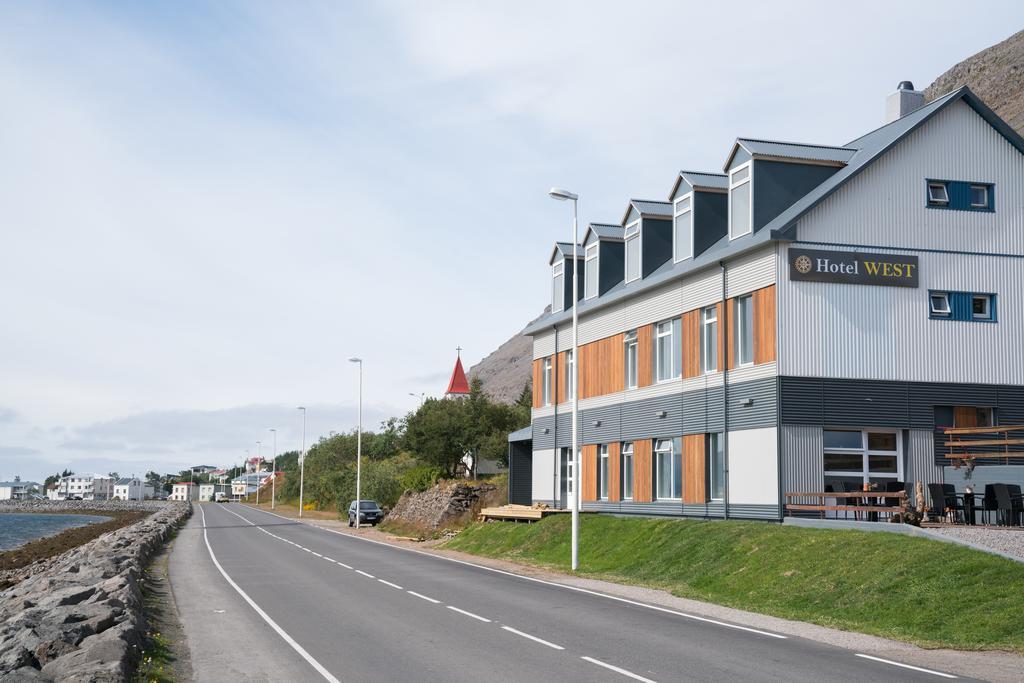 Hotel West Patreksfjordur Extérieur photo